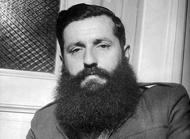 Τσίπρας: και ολίγον σοσιαλδημοκρατικός Βελουχιώτης